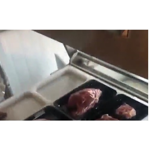 Vacuum skin packing machine operation